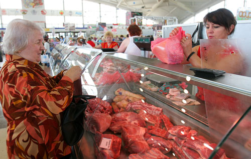 В Беларуси снижаются цены на мясо и мясопродукты