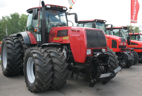 Беларусь увеличивает поставки своих тракторов в Египет
