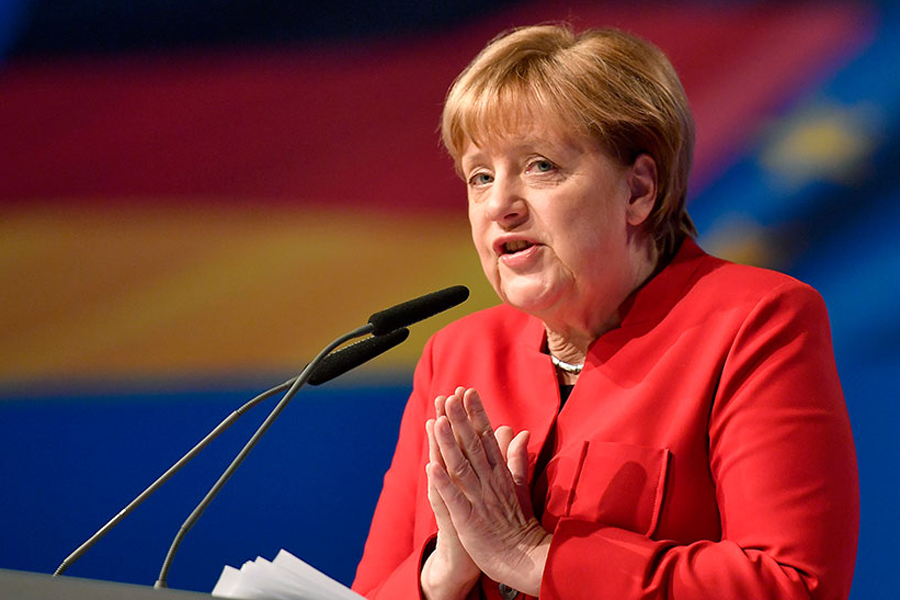 Меркель сделала громкое объявление об ответственности за Холокост