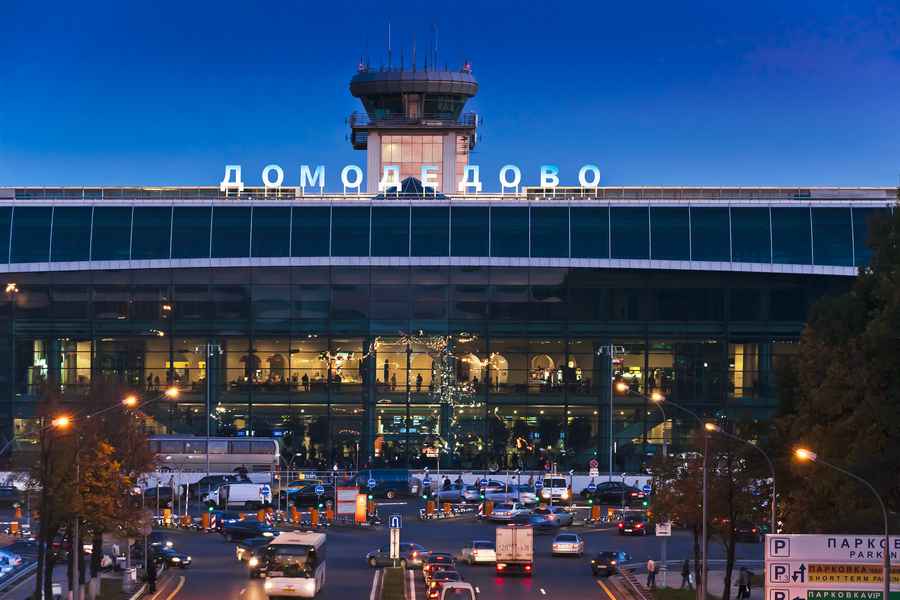Из-за непогоды в Москве перенесены вылеты рейсов в Краснодар и Анапу