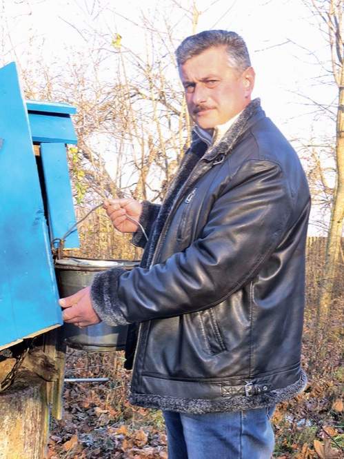 Владимир Стефоняк: люди, пользующиеся этим колодцем, не хотят платить за водоснабжение.