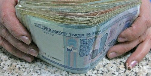В декабре номинальная зарплата в Беларуси выросла на 10%
