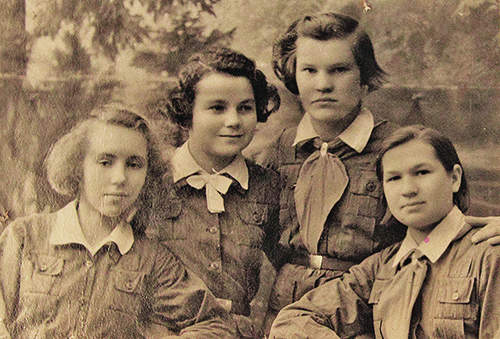 Фотографии воспитанников детдома, сделанные в 1942 году