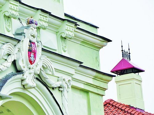 Сокровища Ружанского дворца ищут в Польше и России 