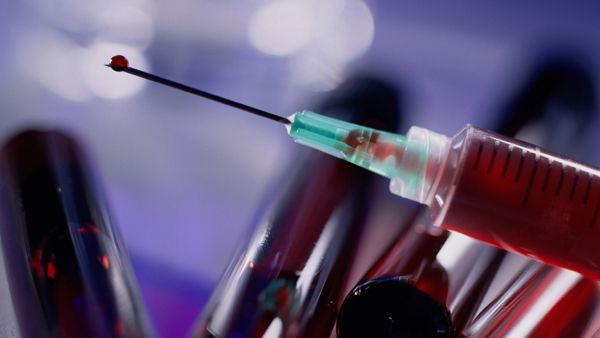 Ребенок укололся ВИЧ-инфицированным шприцем в детсаду во Львове