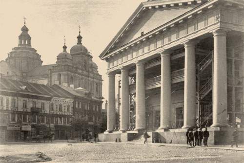 10-Ратуша, где во времена Монюшко находился театр. Фото Яна Булгака500.jpg