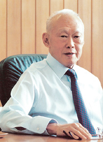 Ли Куан Ю