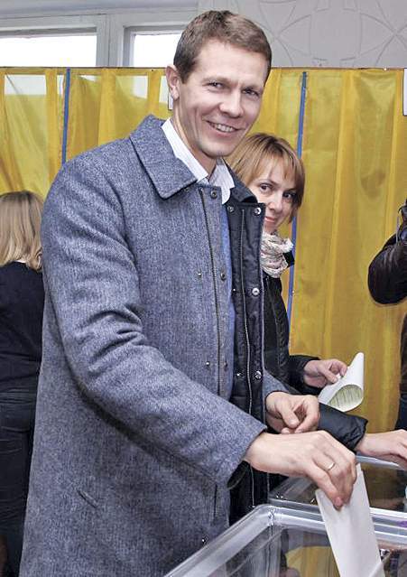 Андрей Дериземля на избирательном участке