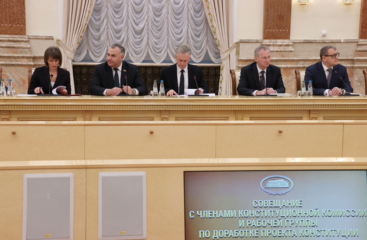 Лукашенко: работа по подготовке изменений Конституции вышла на финишную прямую