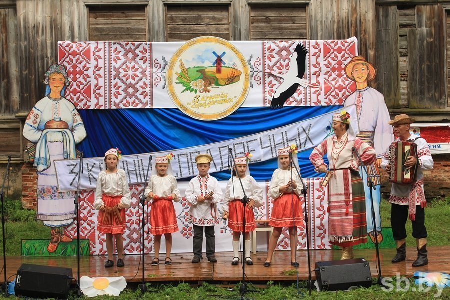 В Ляховичах прошел фольклорный праздник "З крынiц прадвечных"