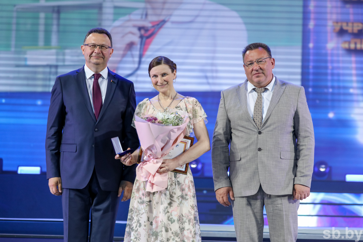 Лауреатами конкурса «Врач года» стала уроженка Петриковского района