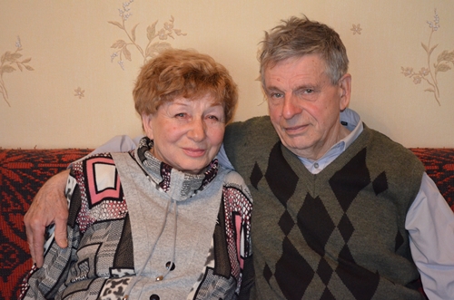  Дороги войны привели Валентину и Леонида Никитиных в одну школу, где они и познакомиилсь. В марте супруги отметили  56 лет со дня свадьбы