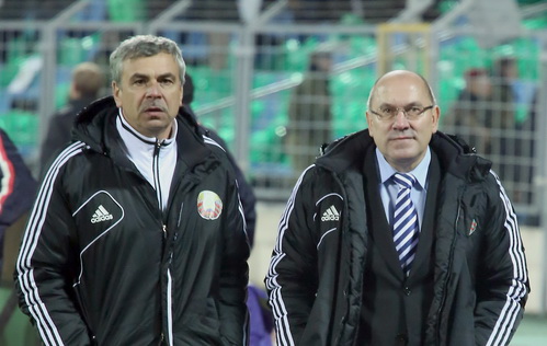 Исполняющий обязанности главного тренера сборной Беларуси Андрей Зыгмантович назвал игроков, вызванных на предстоящие матчи национальной команды