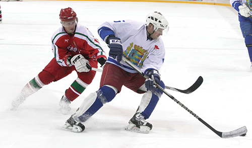 Завтра на «Чижовка-Арене» праздник –  открытие VIII Республиканских соревнований  по хоккею с шайбой среди любительских команд на призы Президентского спортивного клуба.