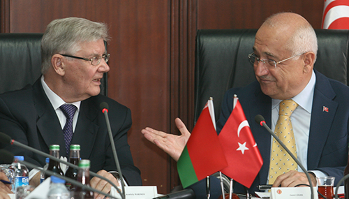 Встреча Анатолия Рубинова с председателем Великого национального собрания Турции Джемилем Чичеком.