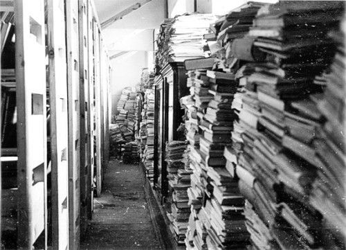 Книги, собранные нацистами в АН БССР, для отправки в Германию. 1943 год.
