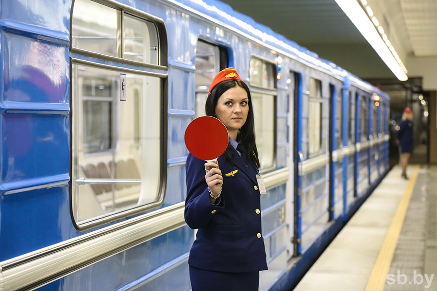 транспорт-метро-малиновка24-030614 (Copy).jpg