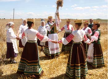І зажынкі, і дажынкі — знакавыя святы ў жыцці беларусаў