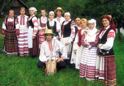 Артысты “Гасцінца” творча выкарыстоўваюць беларускія фальклорныя традыцыі